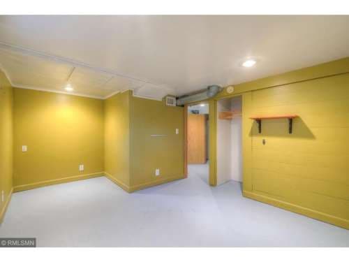 Large 6 bedroom house near Hamline University- June 2026! Pet Friendly