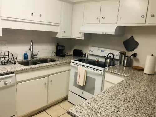 5302 Fleetwood Oaks #243
