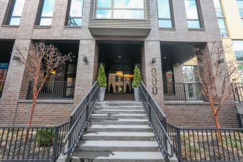 Massive 2/Bdrm 2/bath With Sizable Outdoor Terrace ! A+ Location & Amenities