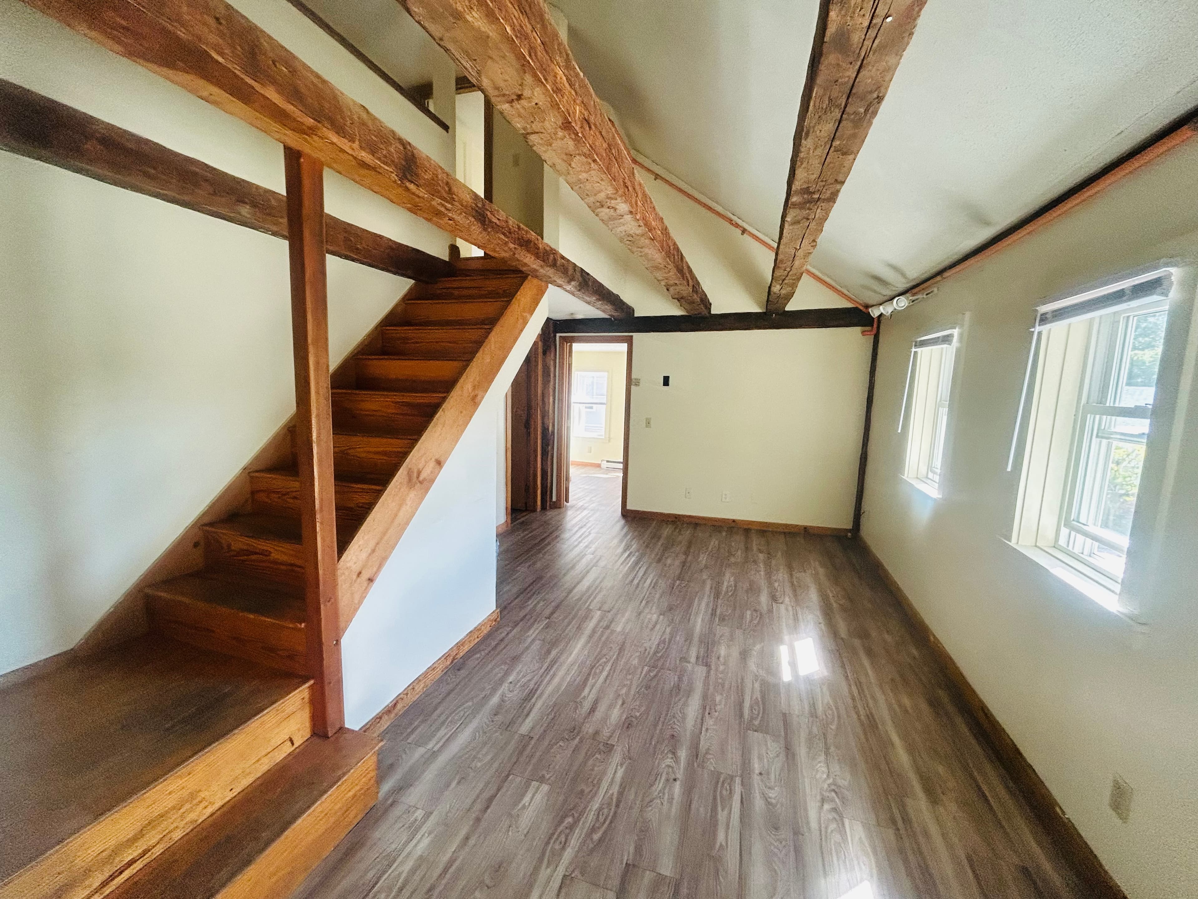 $2300 with a $300 discount to 05/31/2026! | 156 Main Street