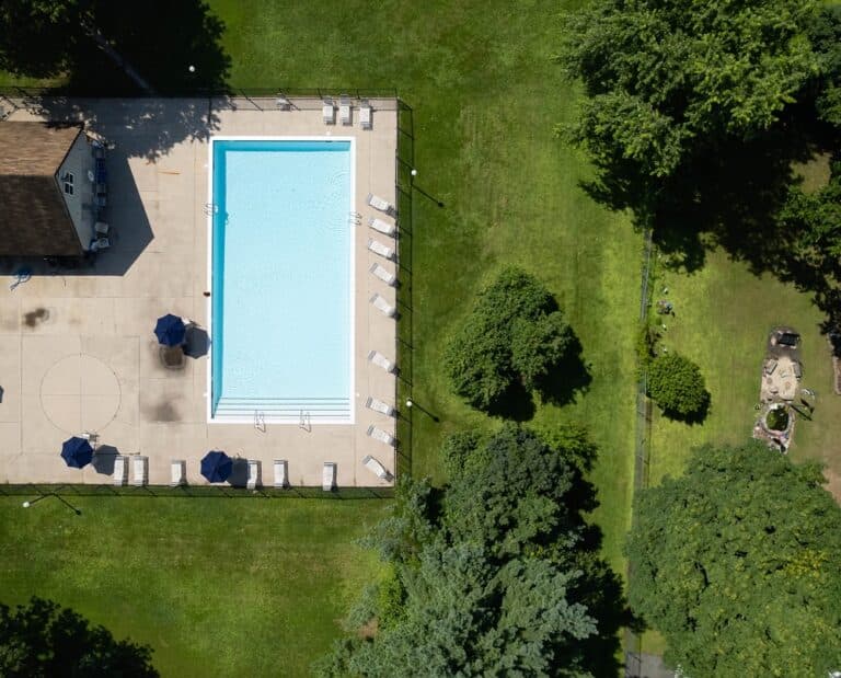 Iron Hill Apartments
