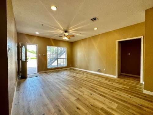 4/4 Duplex in the Baylor Bubble!