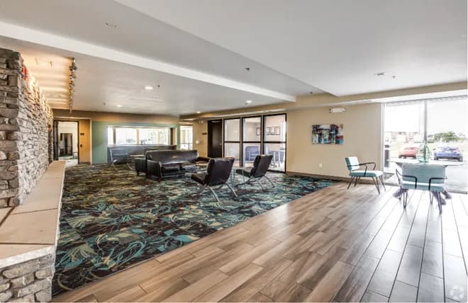 Metro Crossing Apartments