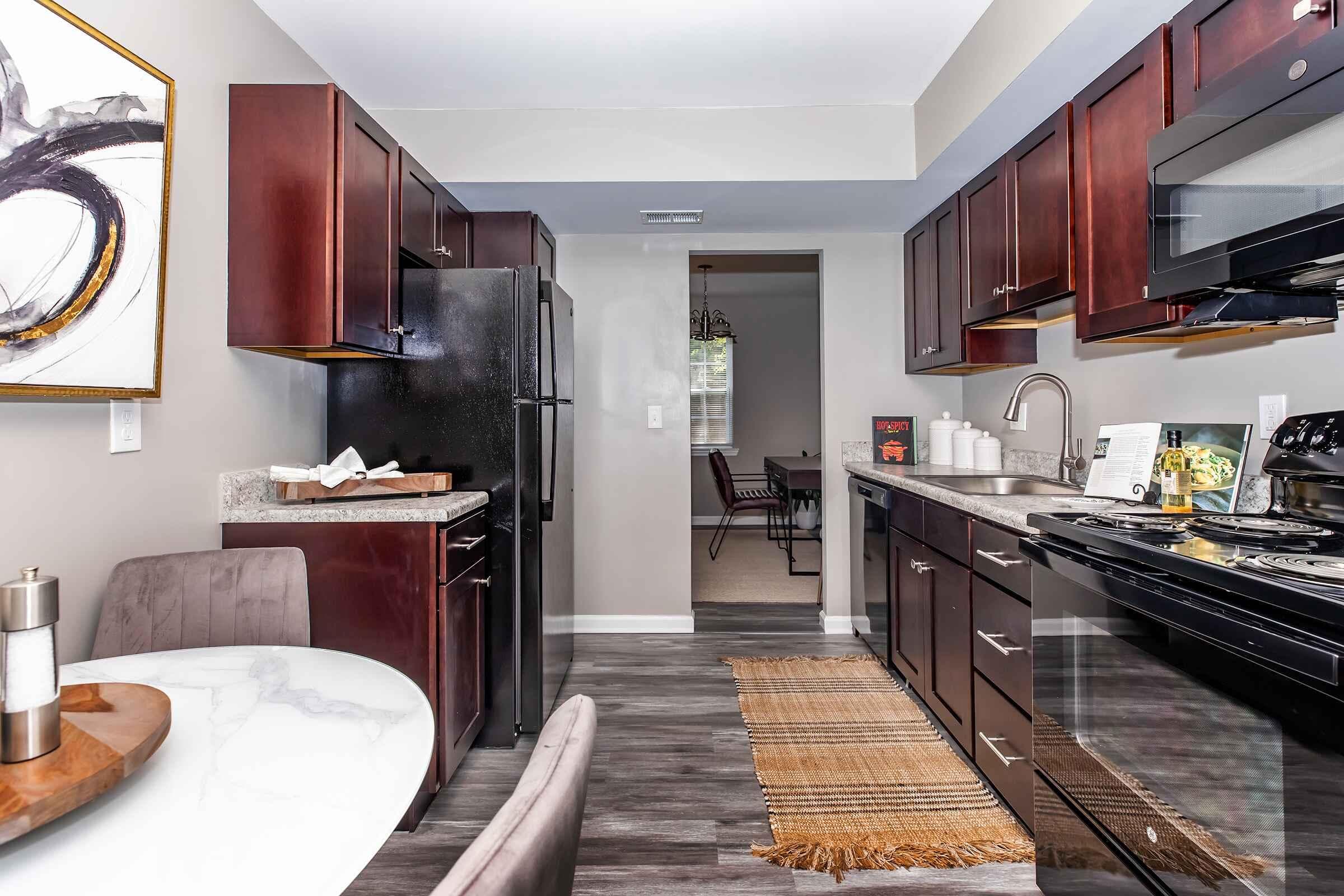 Kensington Club Apartments