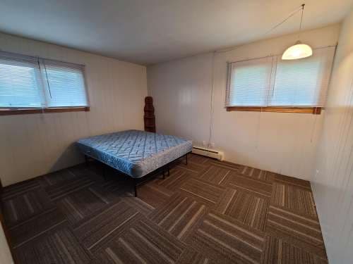 Furnished home for the 2027-2028 school year