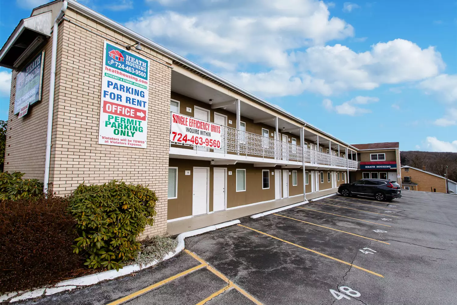 886 Wayne Ave