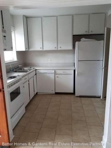 2846 Walton Way #28