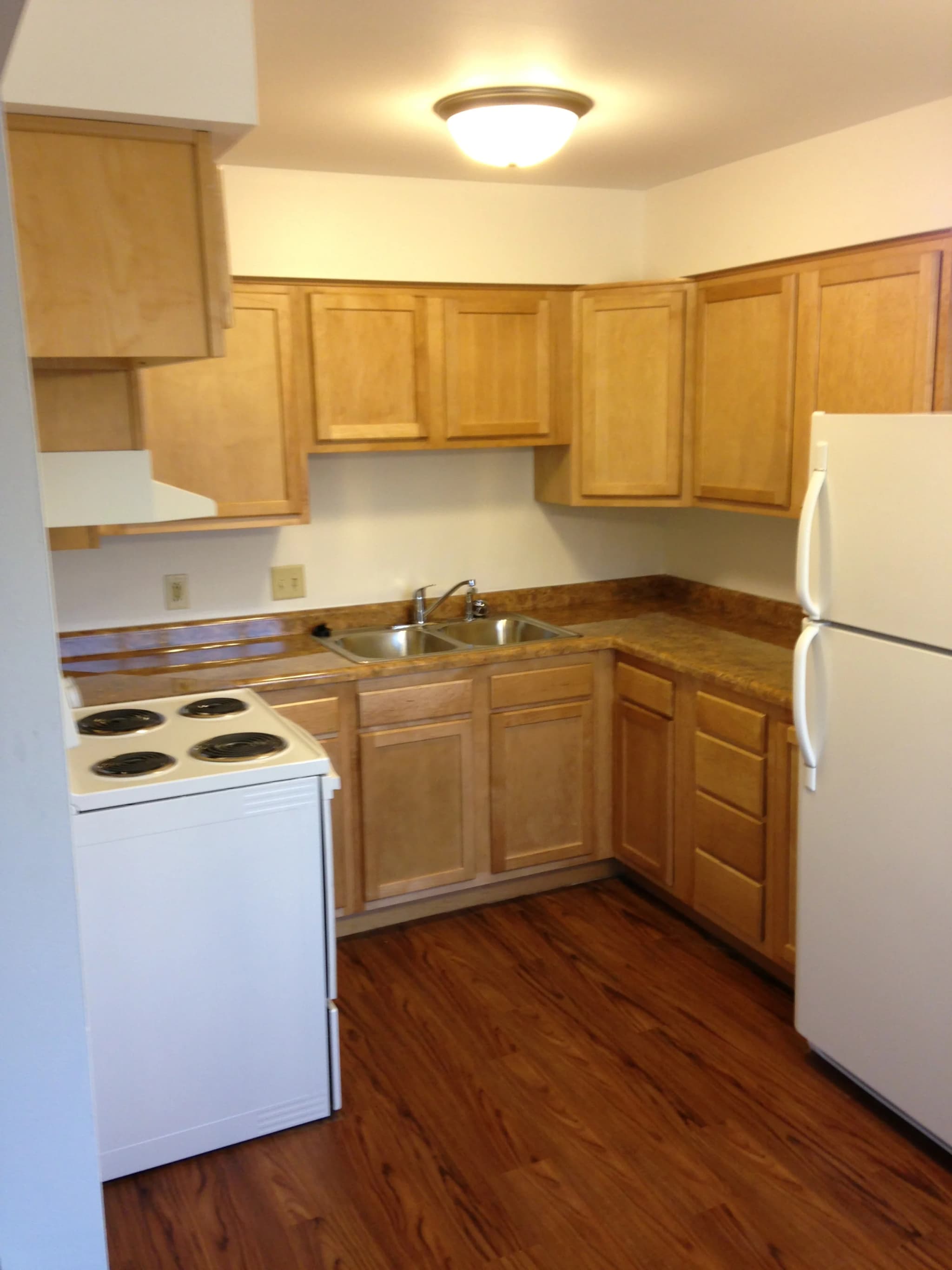 Paris Place Apartments