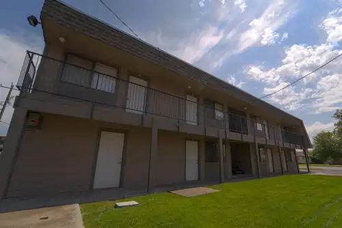 Collegewod Place Apartments