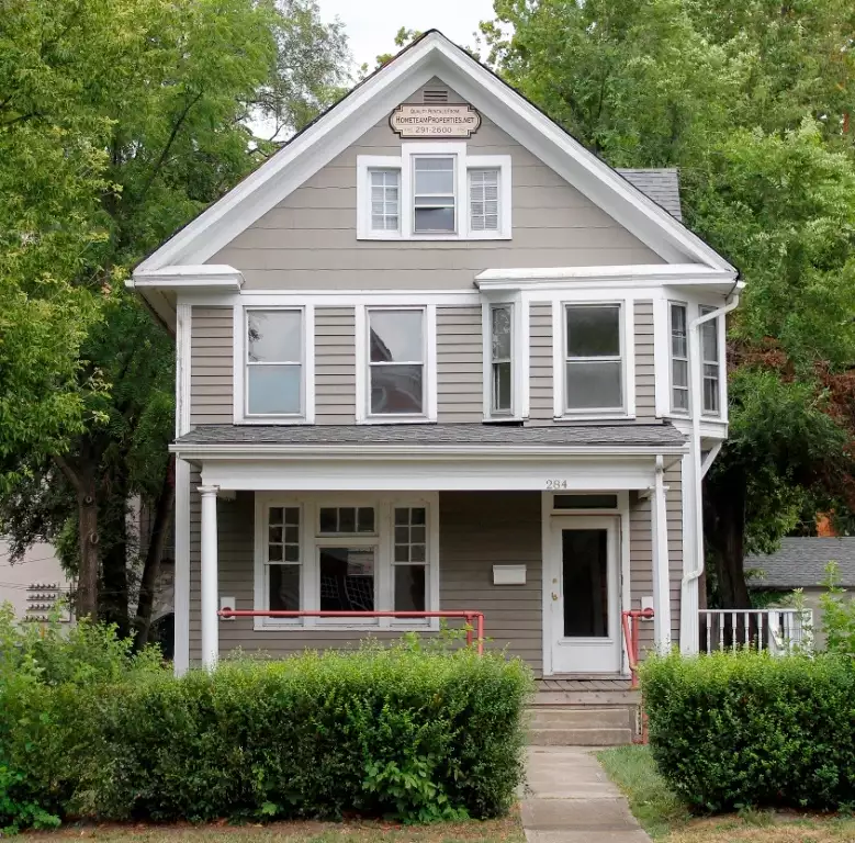 284 E 13th Ave