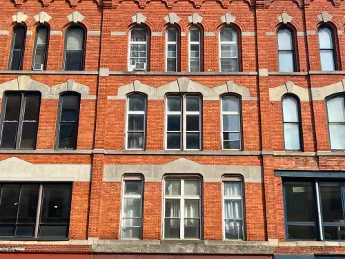 101 Court