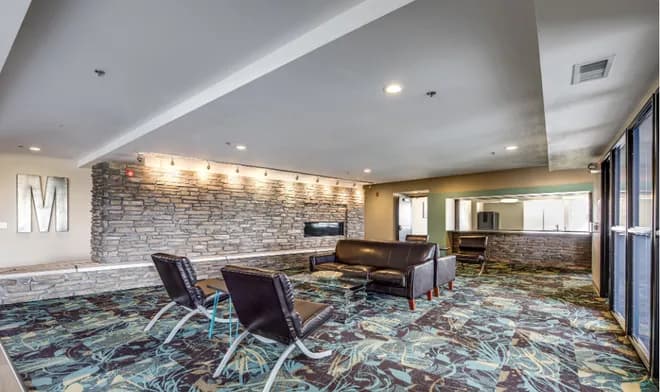 Metro Crossing Apartments