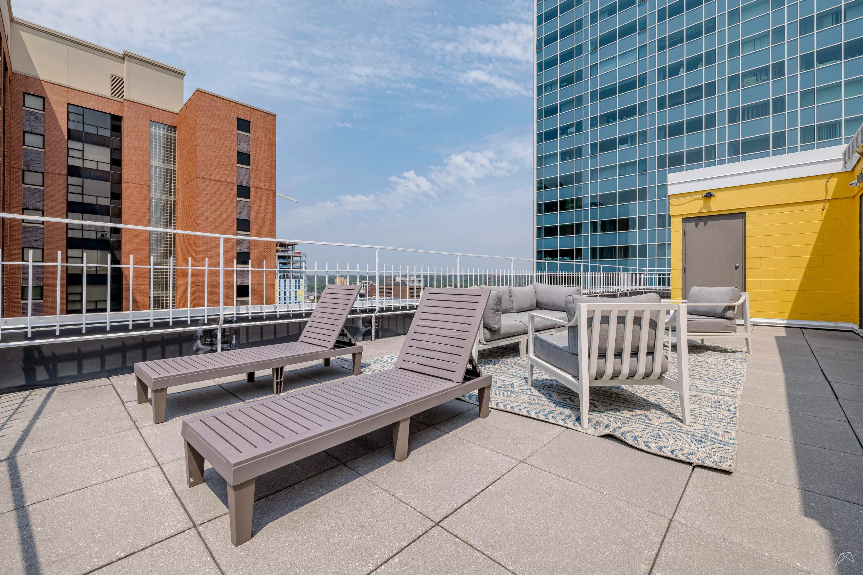 400 Maynard Apartments