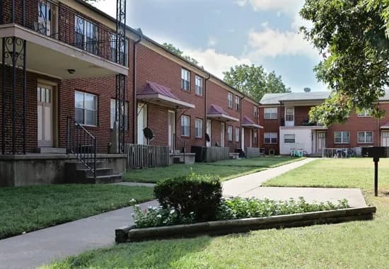 Campus Court Apartments