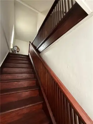 104 Franklin St unit 2