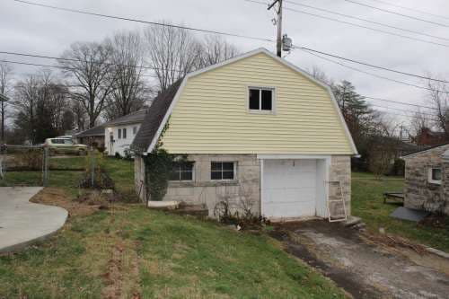 FULLY FURNISHED & ALL UTILITIES!!