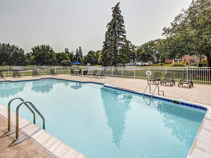 Willowtree Apartments & Tower