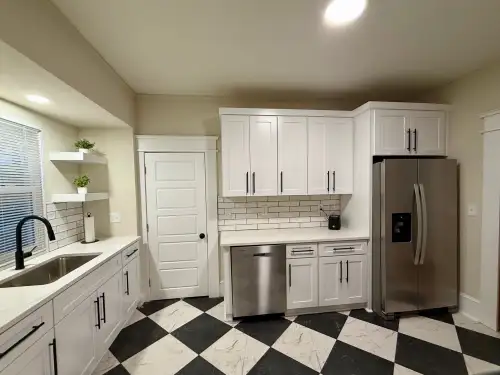 Completely Remodeled Near Campus!