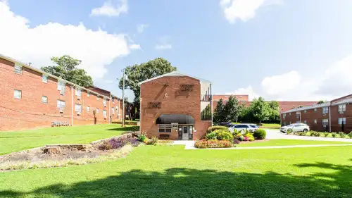 1295 West Apartments