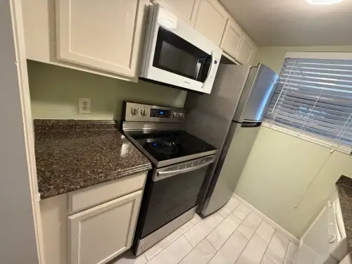 710 E Dean Keeton #205