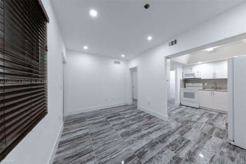 9320 SW 46th Terrace