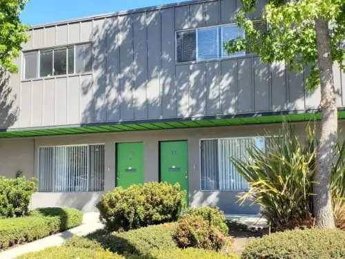 607 Grand Apartments