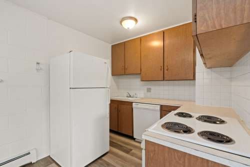 1909 11th Ave