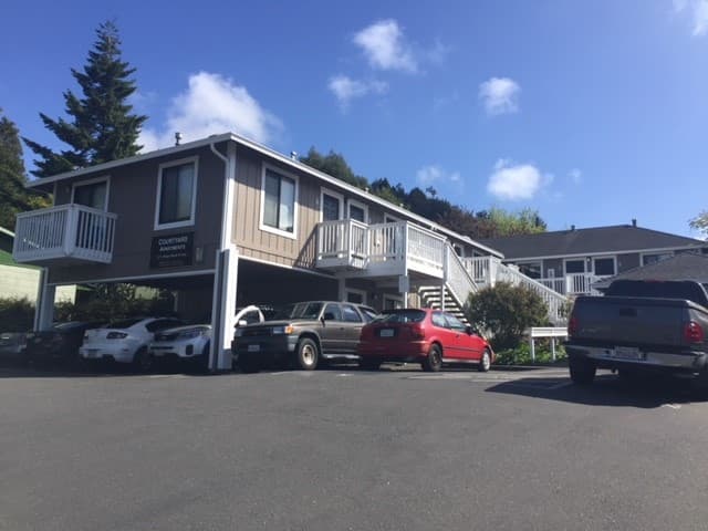 KIC Courtyard Apartments