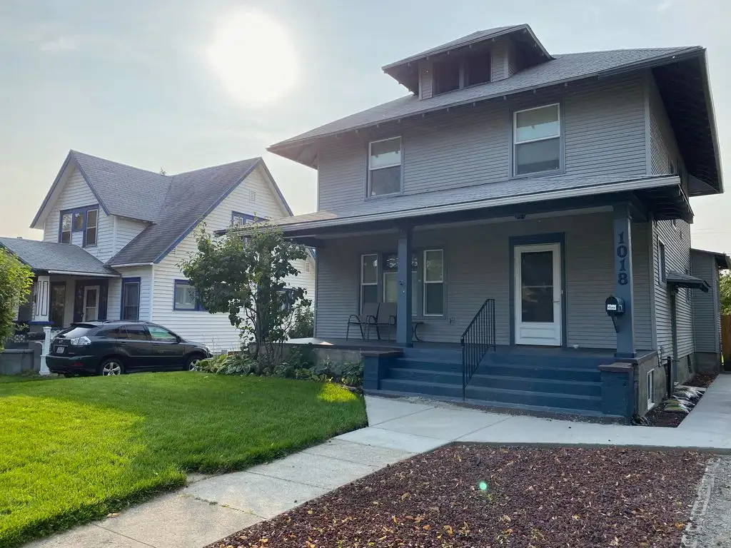 1018 E Nora Ave