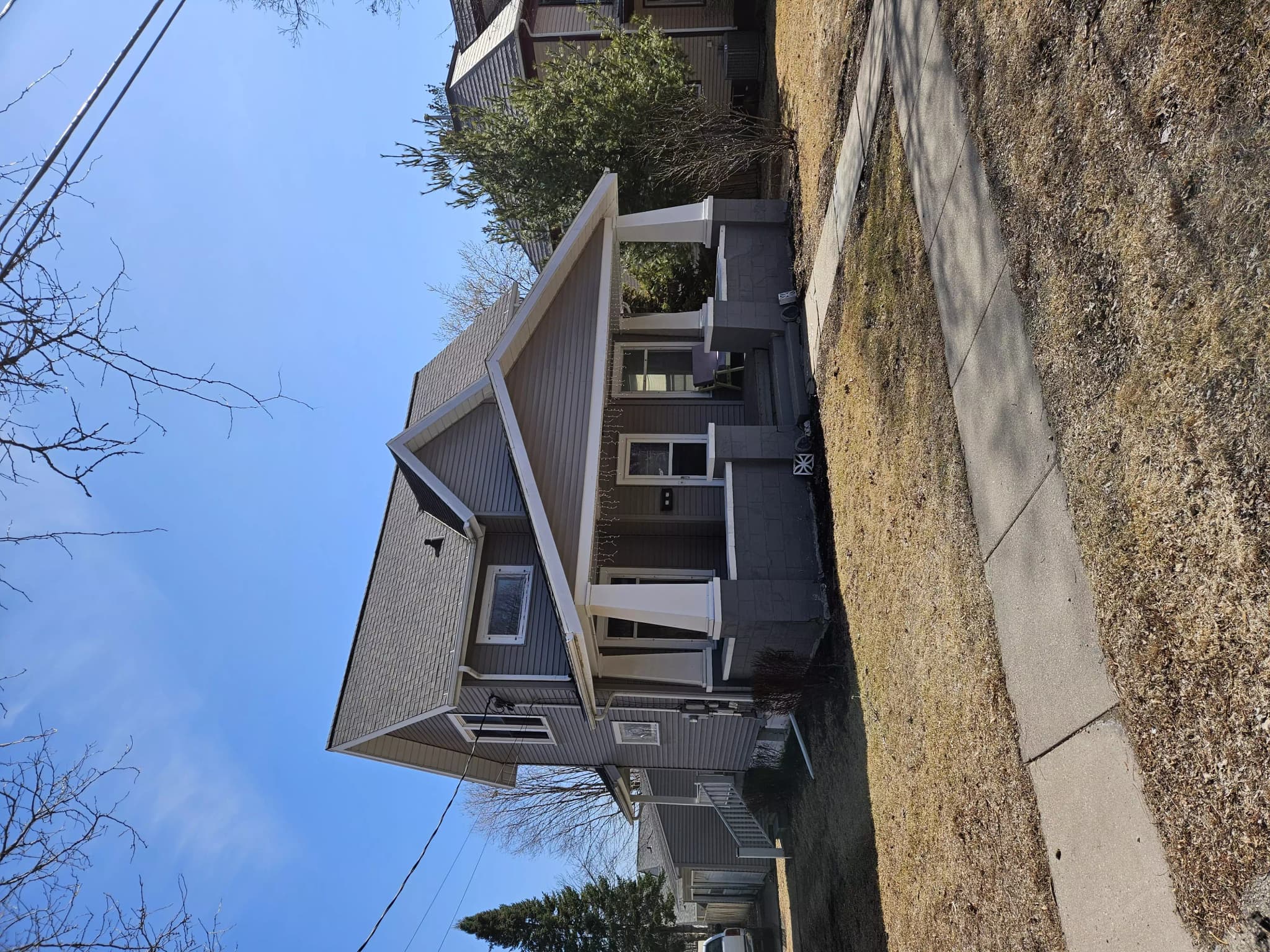 315 Bayley Avenue
