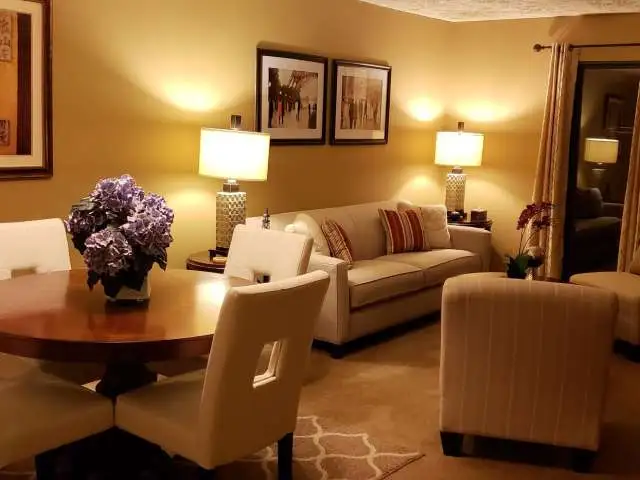 Hilltop Terrace Apartments- 1 and 2 Bedrooms!