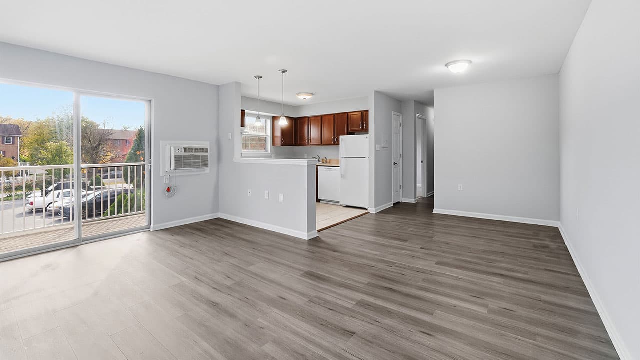 Waters Edge Apartments