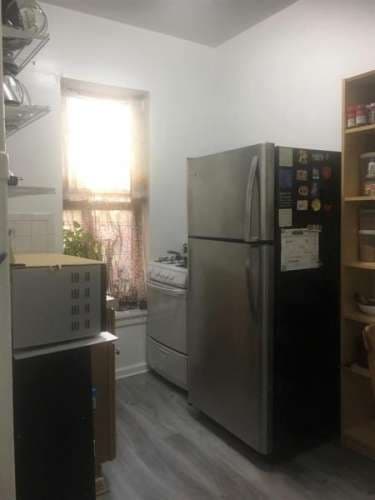 1046 Amsterdam Ave apt 15