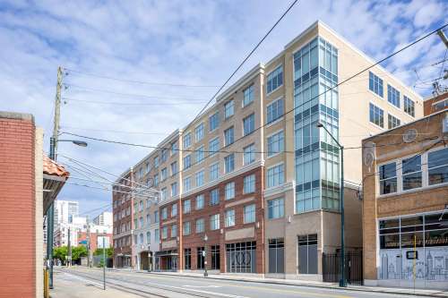 200 Edgewood | Student Housing