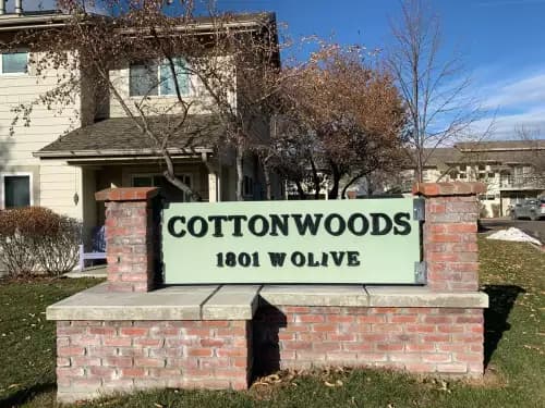 The Cottonwood Apartments