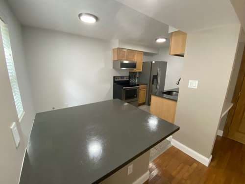 N 4th St 1702-1712 N4th