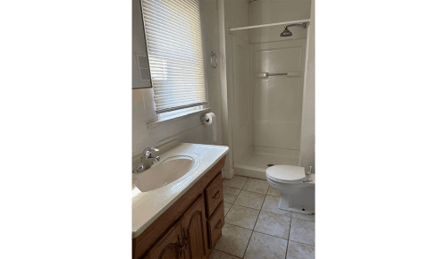 1804 Fredonia Ave