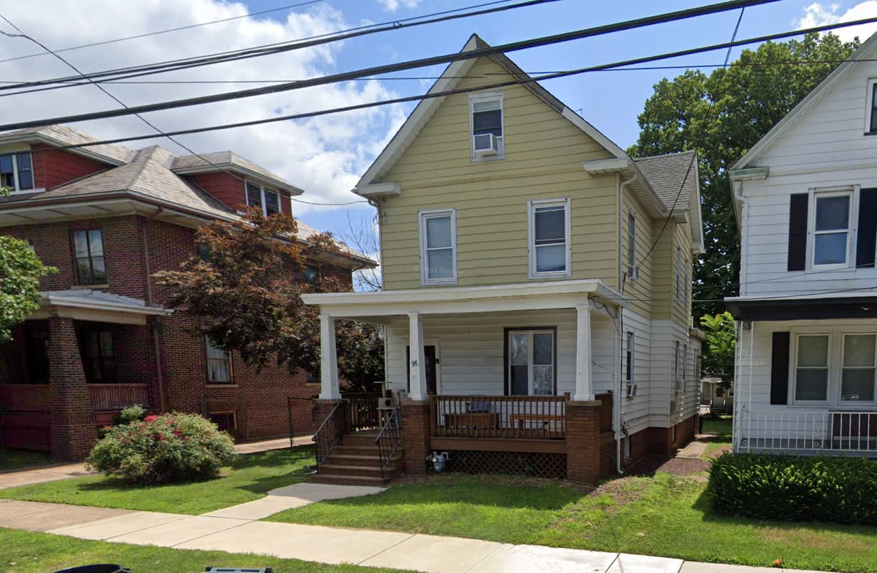 96 Huntington Street