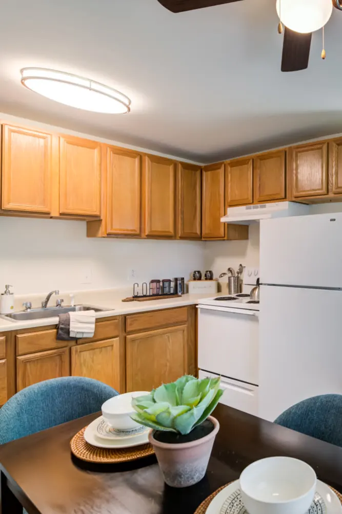 Mapleton Square Apartment Homes