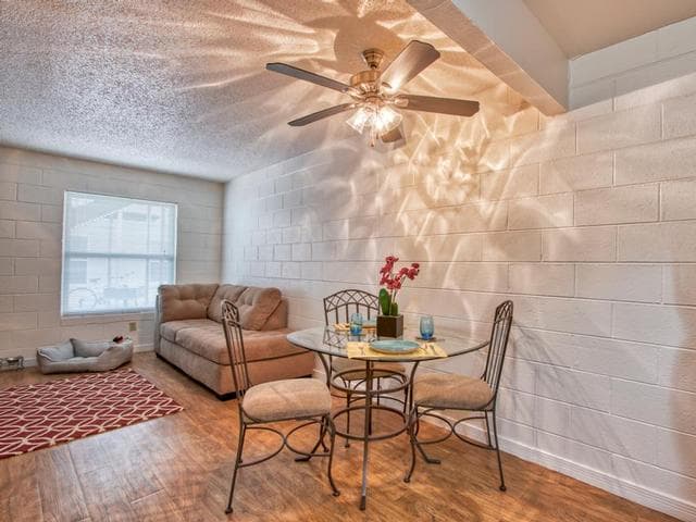 Wallington Plaza Apartment Homes
