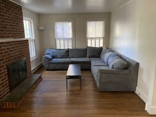 6 William St