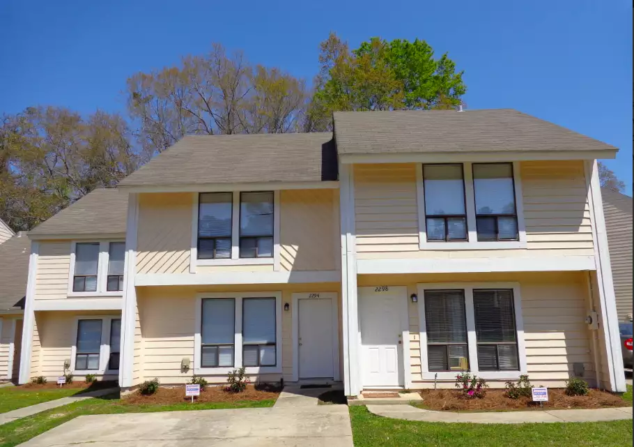 Continental Ave Townhomes