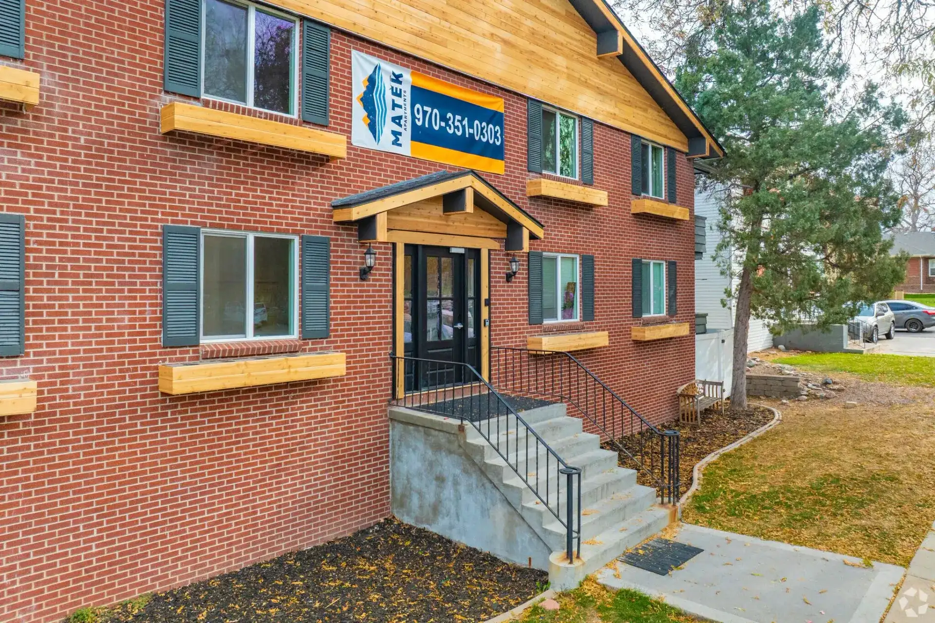 Matek Apartments