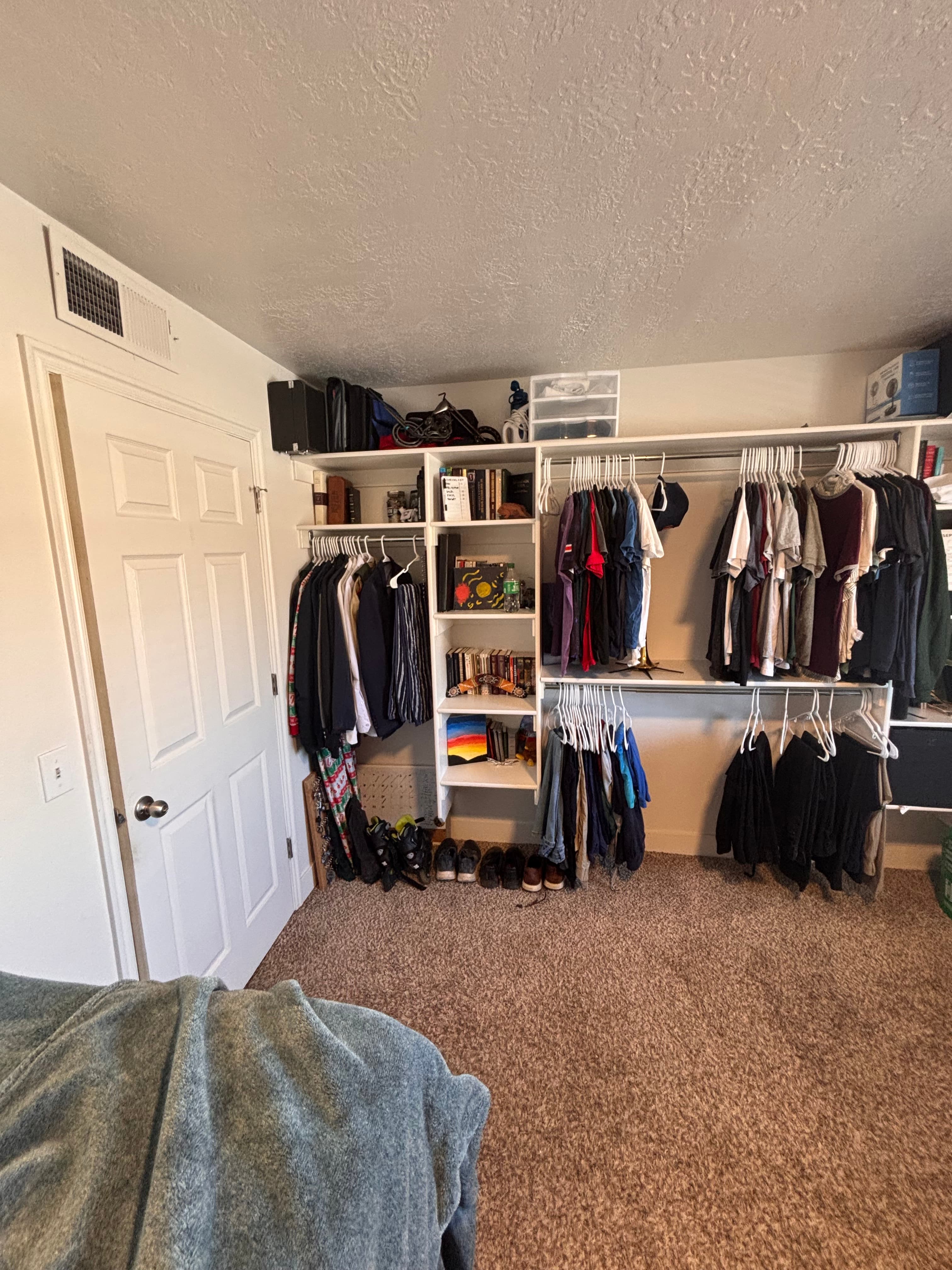 Lease Takeover at Village on the Parkway – Orem | $375 Rent | FIRST MONTH FREE
