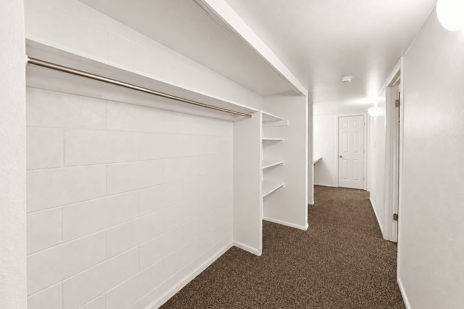 Cinnamon Tree Apartments (Shared) — Lease Takeover Through August 2027