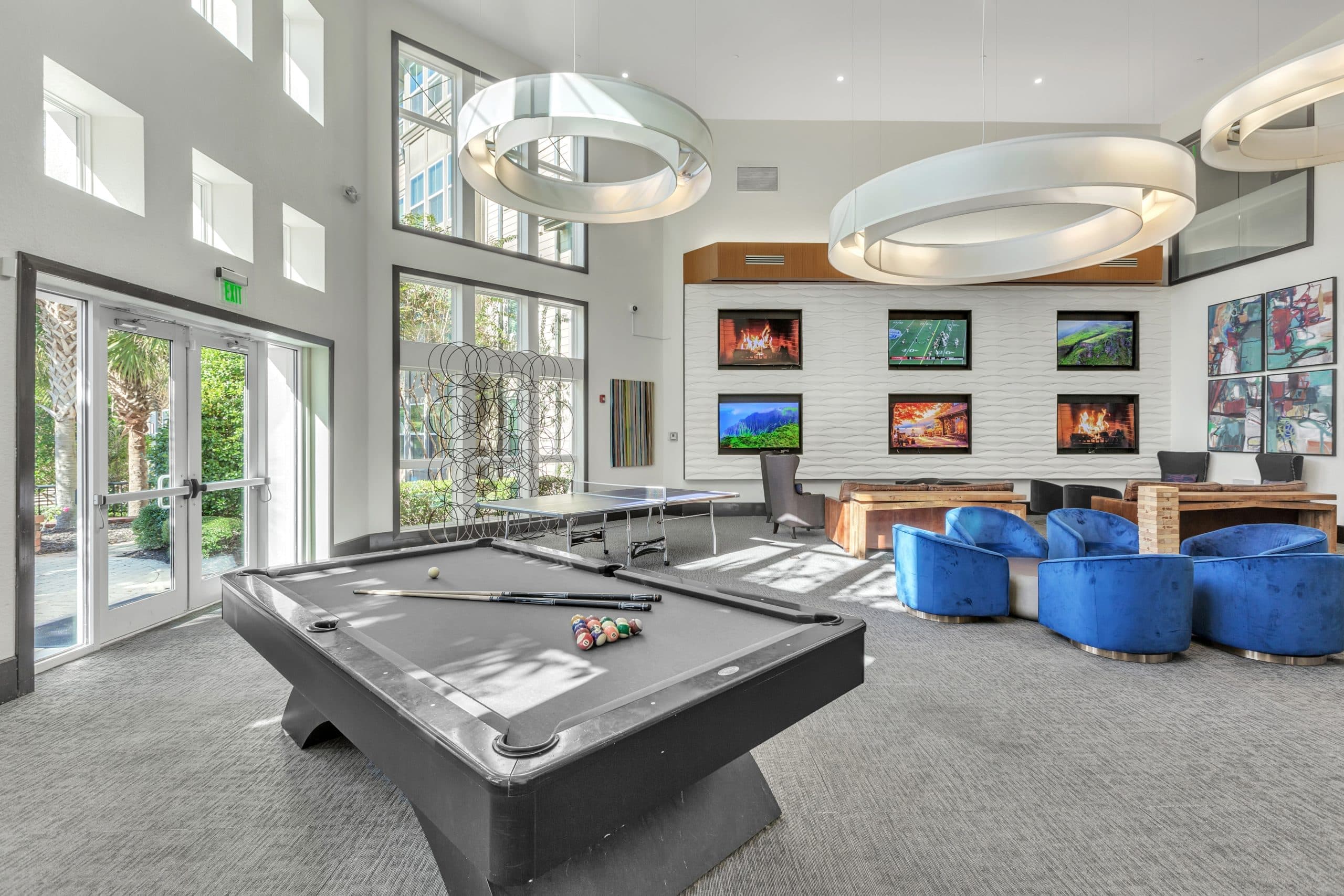SPRING & SUMMER 2027 SUBLEASE | NxNW 2x2 Platinum ($1,215-$1,230/mo)