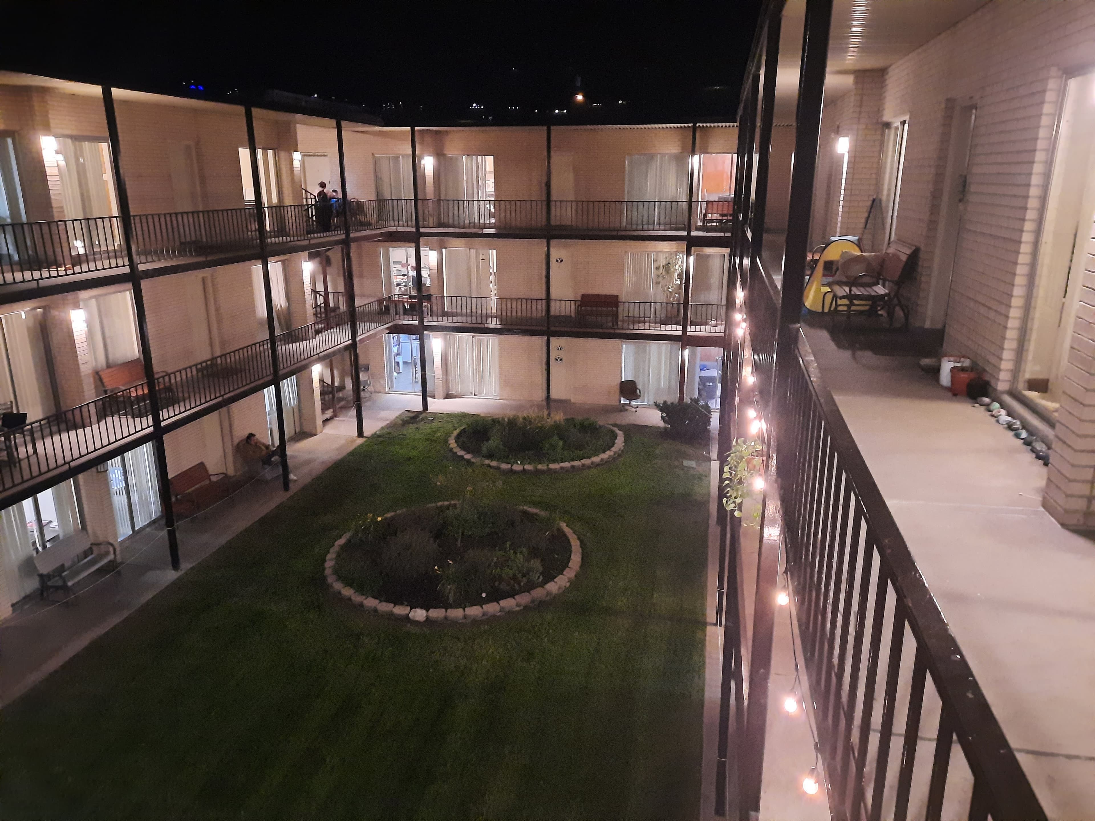 Campus Plaza 480$/mo, renovated and 4 person, super close to campus