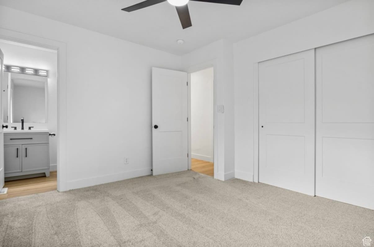 Men’s Private Master Bedroom next to UVU!