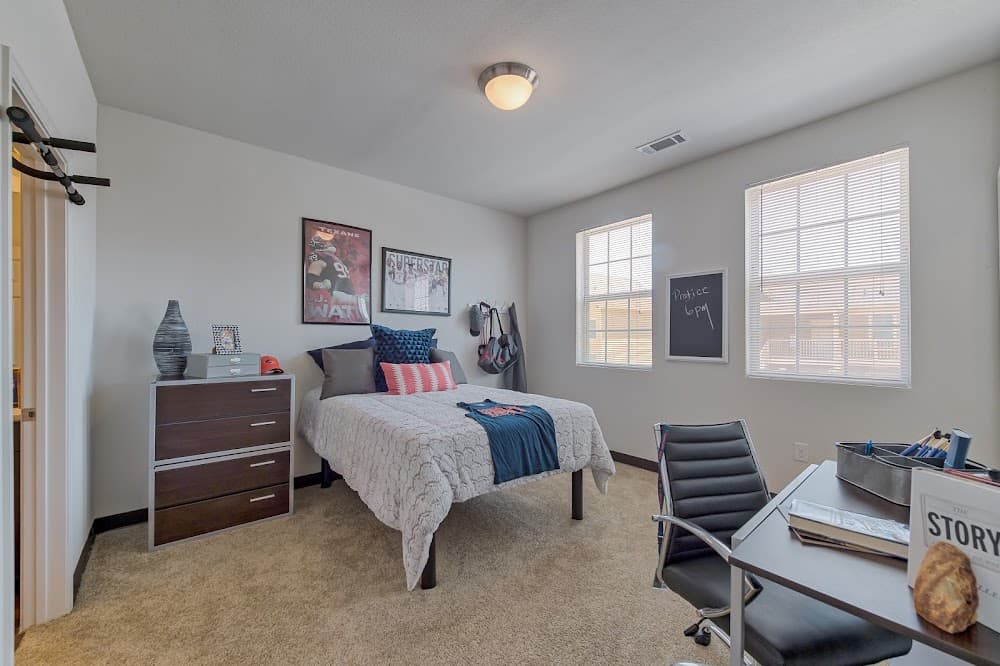 Spacious Private Bedroom & Bathroom at Tetro Student Village