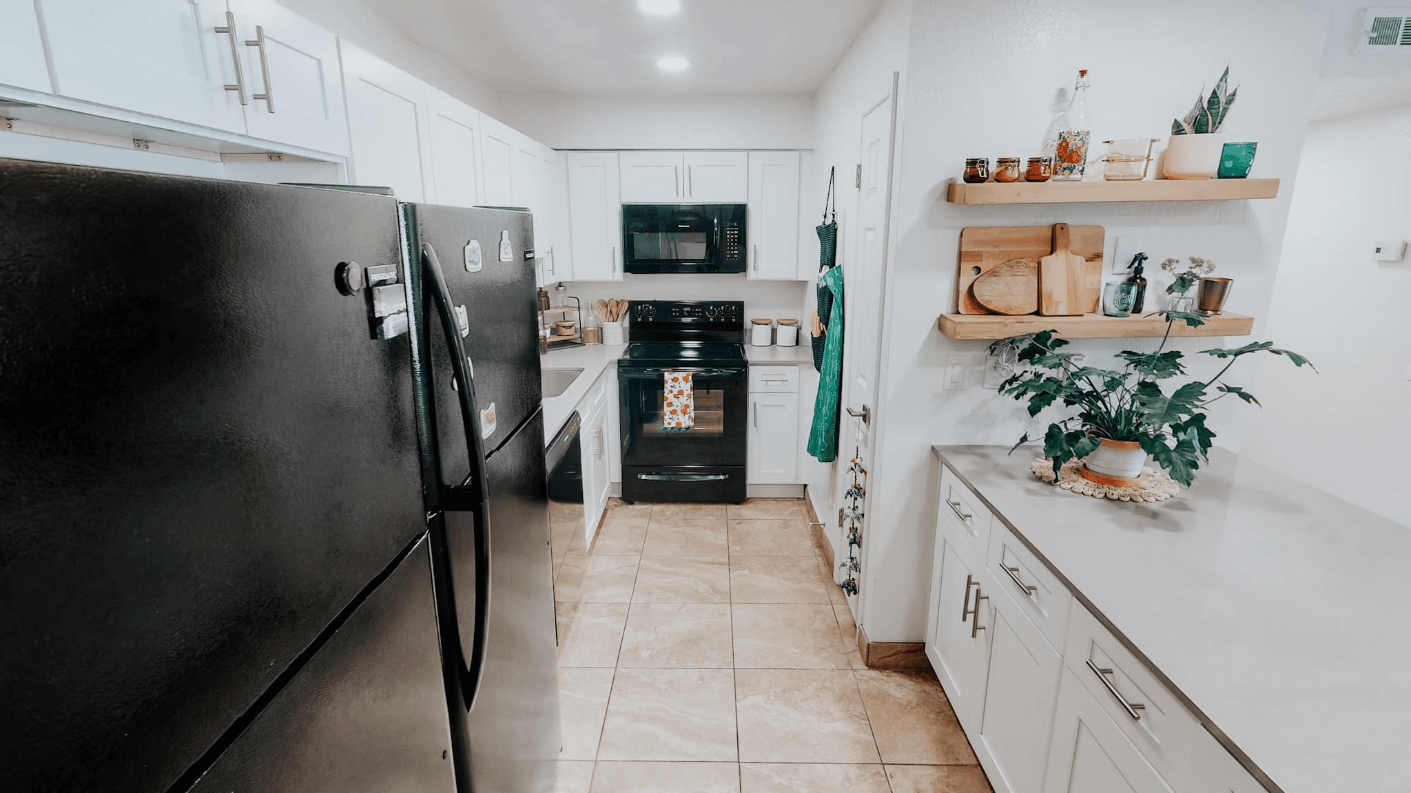 Very social renovated apartments!!